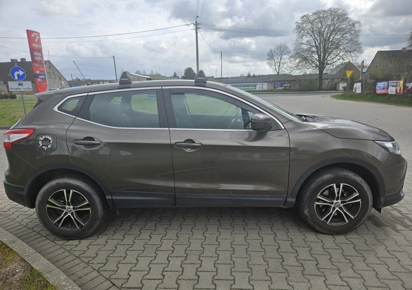 Nissan Qashqai cena 47700 przebieg: 125000, rok produkcji 2017 z Sochaczew małe 67